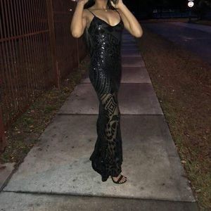 Black adjustable spaghetti strap long dress